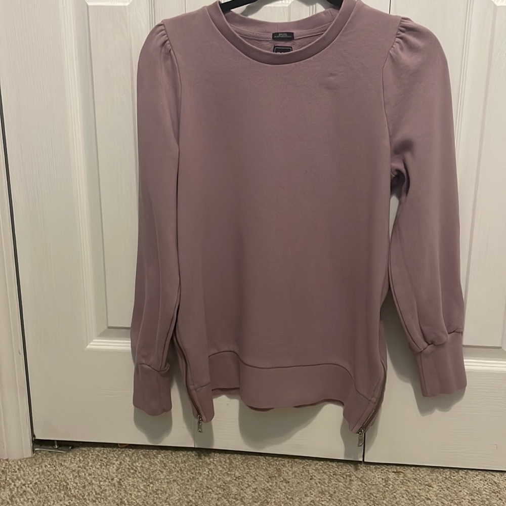Gap maternity top